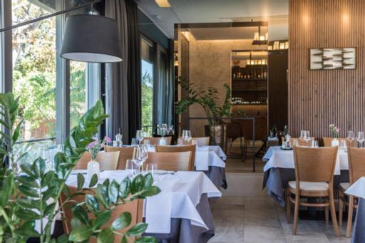 Rooms & Restaurant Matanovi Dvori ซูโกชัน ภายนอก รูปภาพ