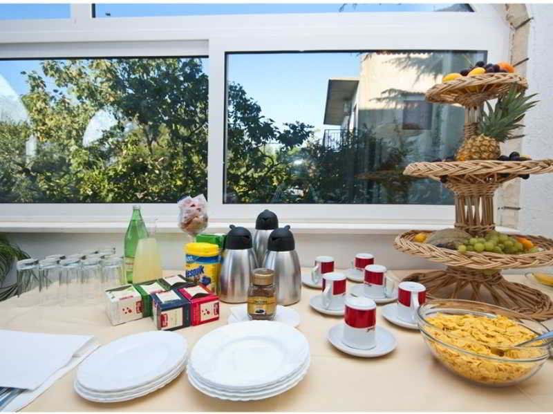 Rooms & Restaurant Matanovi Dvori ซูโกชัน ภายนอก รูปภาพ