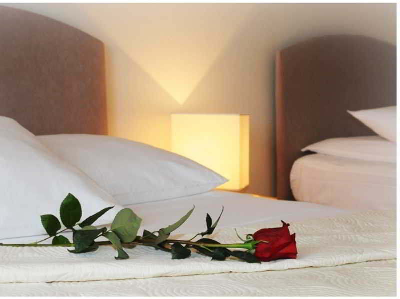 Rooms & Restaurant Matanovi Dvori ซูโกชัน ภายนอก รูปภาพ